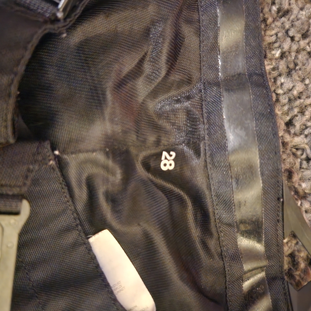 Riding pants - Picture 3 of 3